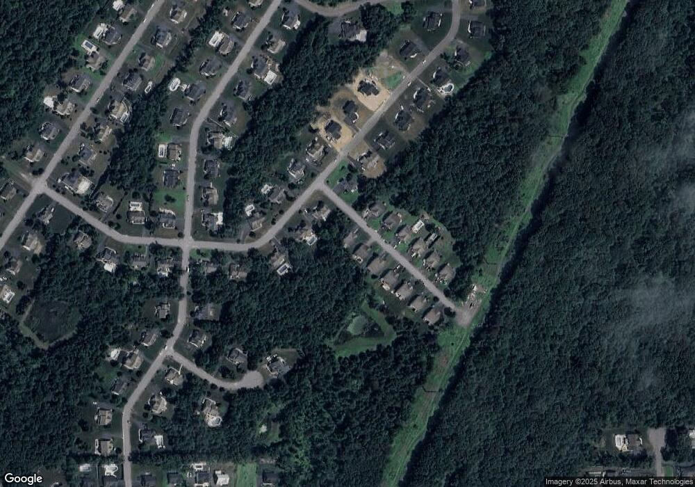 207 Twins Ln, Mountain Top, PA 18707 - photo 1