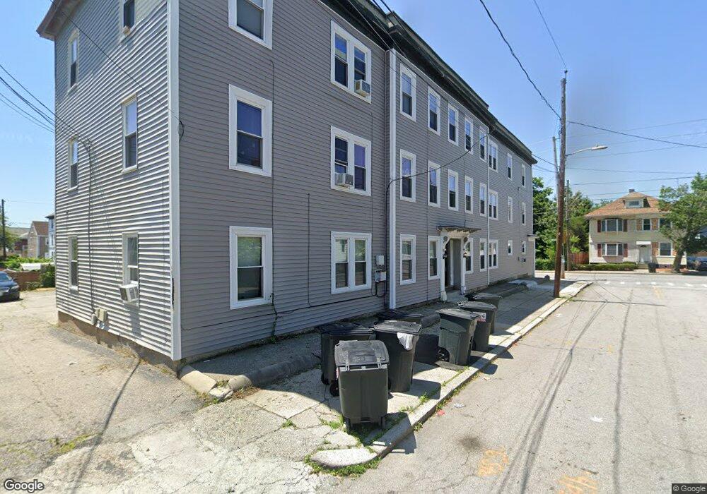 418 Pawtucket Ave, Pawtucket, RI 02860 - photo 1