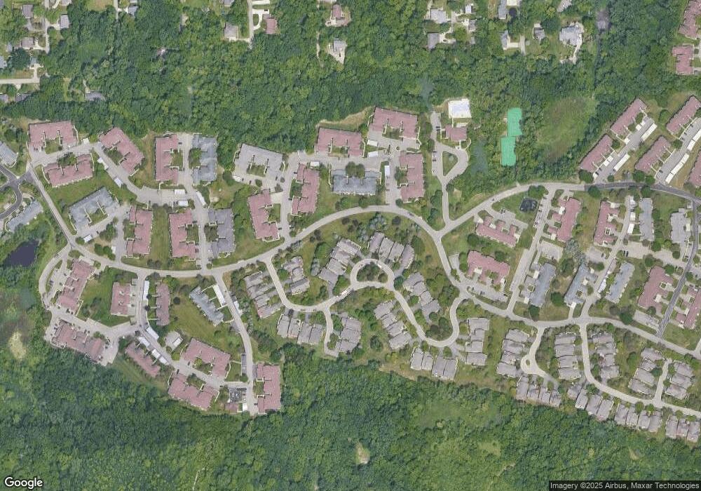 6530 Noble Ct unit 34, West Bloomfield, MI 48322 - photo 1