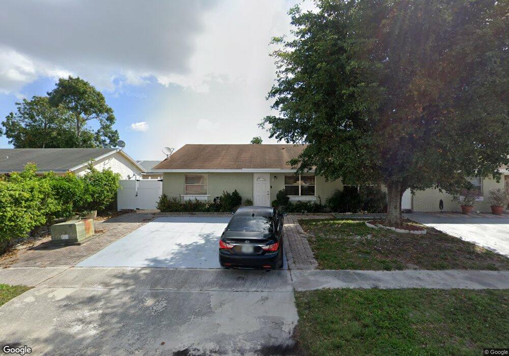 4969 Pimlico Ct, West Palm Beach, FL 33415 - photo 1