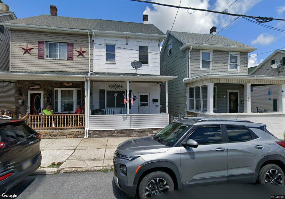 313 E Patterson St, Lansford, PA 18232 - photo 1