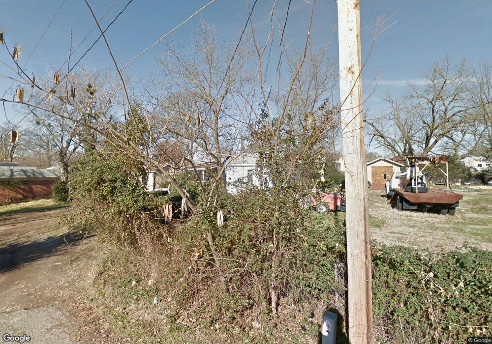 803 E Harrison St, Tahlequah, OK 74464 - photo 1