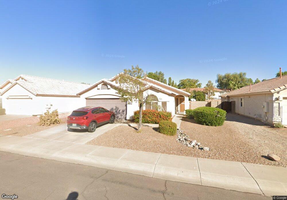 102 W Caroline Ln, Chandler, AZ 85225 - photo 1