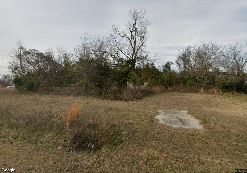 301 4th St, Tarrytown, GA 30470 - photo 1