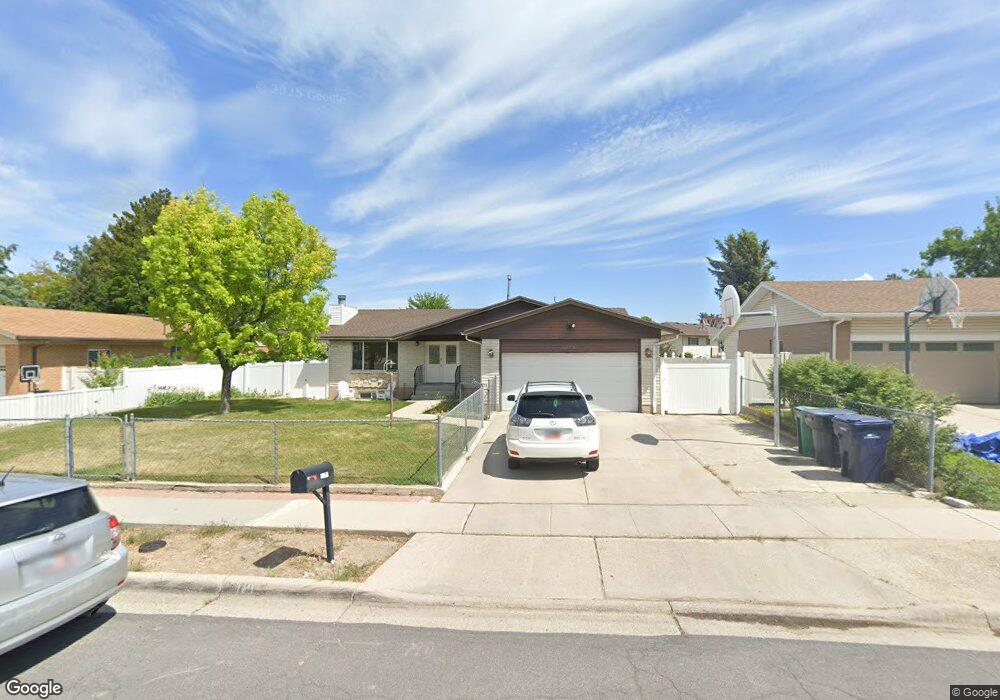 1073 Fallbrook Way, Sandy, UT 84094 - photo 1