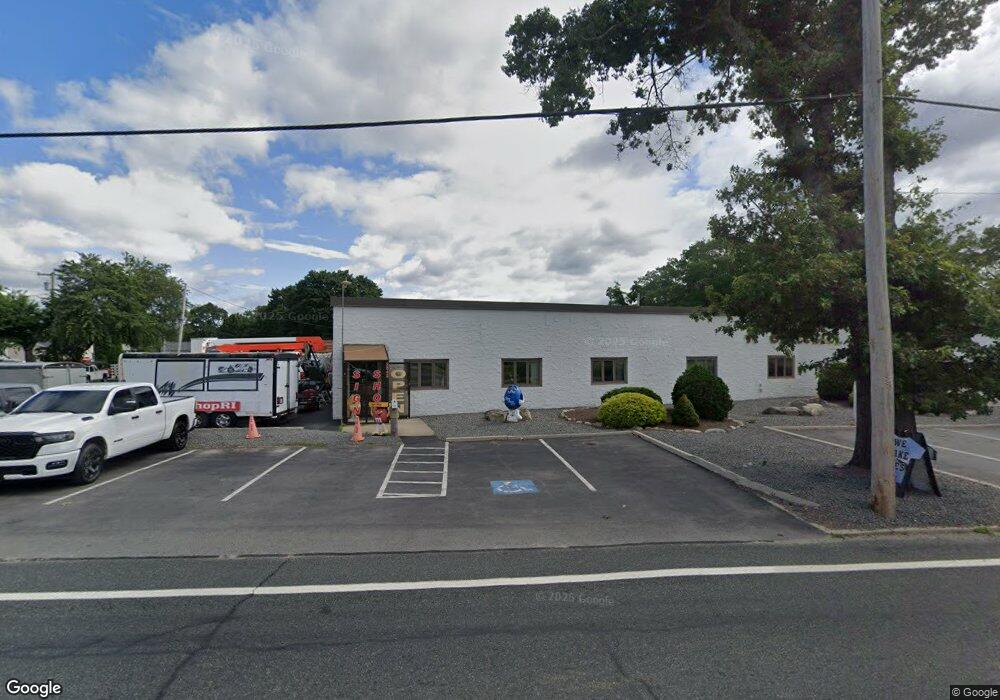 2642 Warwick Ave, Warwick, RI 02889 - photo 1