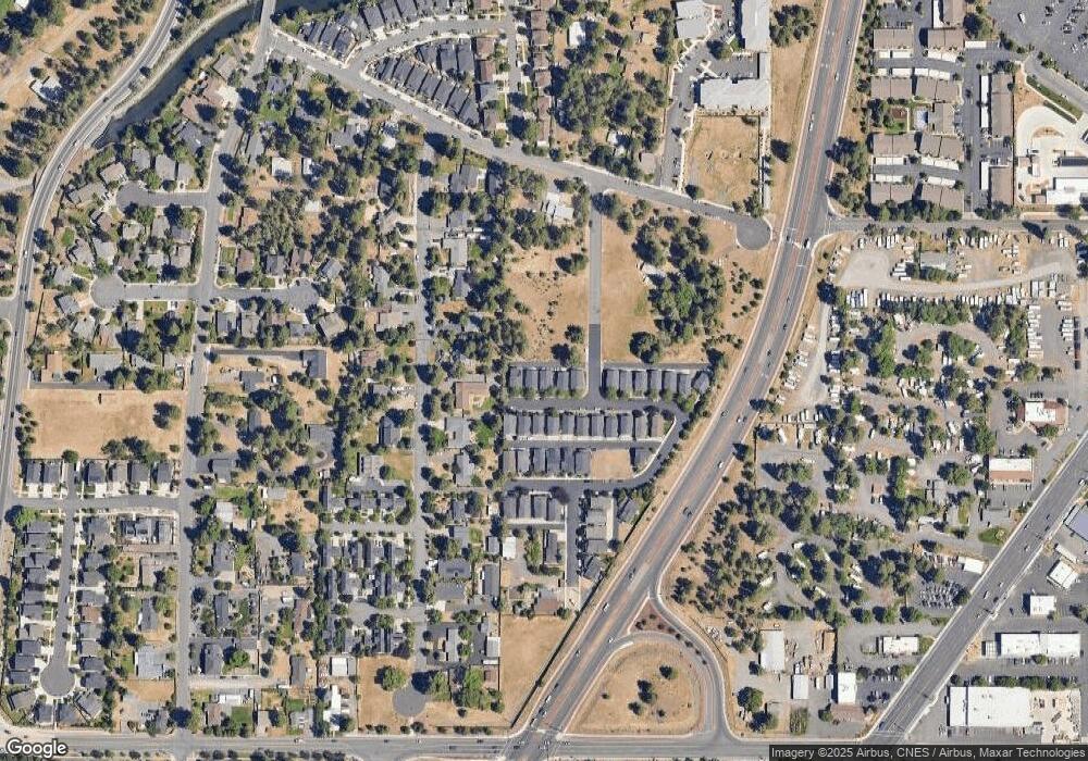 20158 Merriewood Ln, Bend, OR 97702 - photo 1