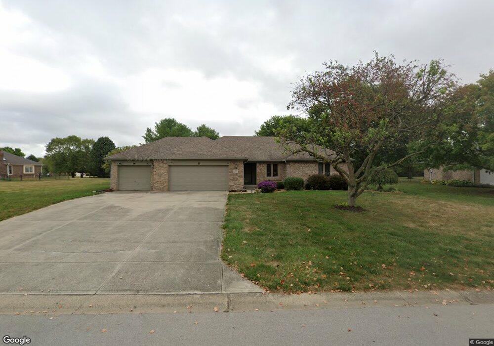 1701 Windmill Dr, Avon, IN 46123 - photo 1
