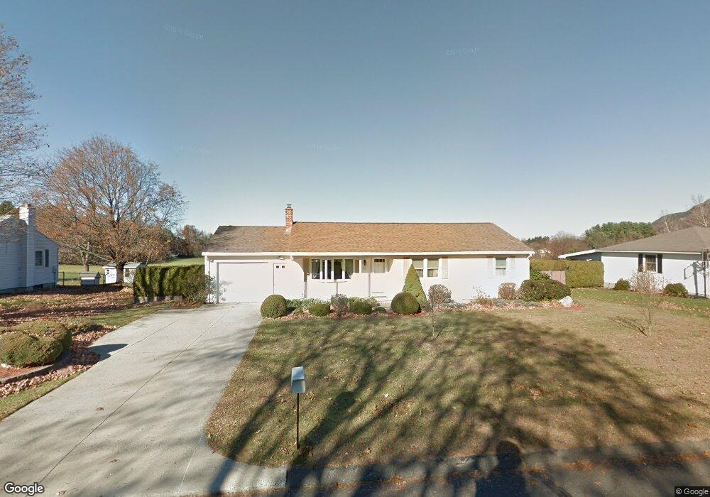 10 Sandra Rd, Easthampton, MA 01027 - photo 1