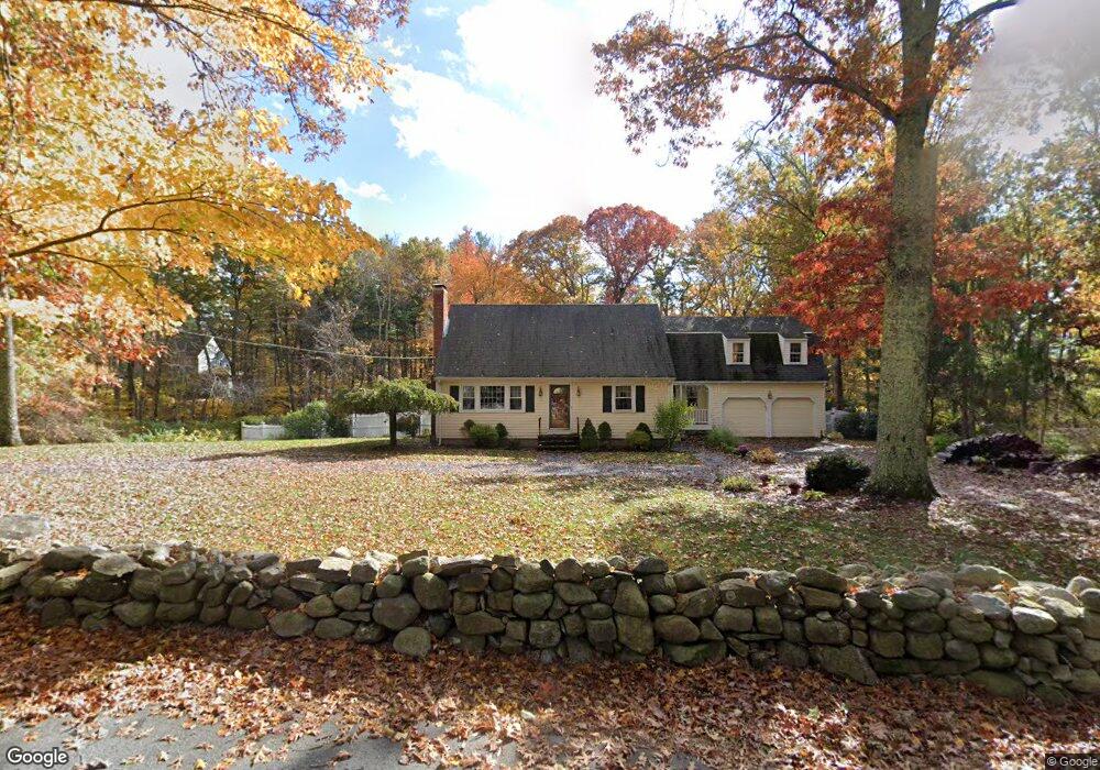 126 Hanlon Rd, Holliston, MA 01746 - photo 1