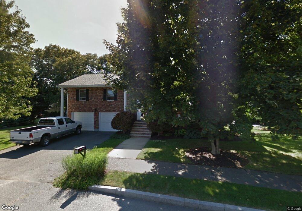 11 Tara Rd, Peabody, MA 01960 - photo 1