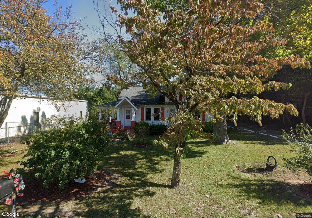 1077 Southern Ave, Fayetteville, NC 28306 - photo 1