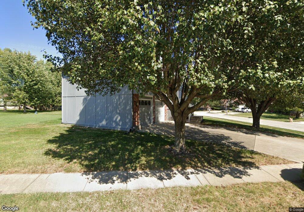 104 W Laredo Trail, Raymore, MO 64083 - photo 1