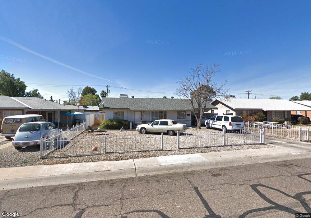 2112 N 28th Place, Phoenix, AZ 85008 - photo 1