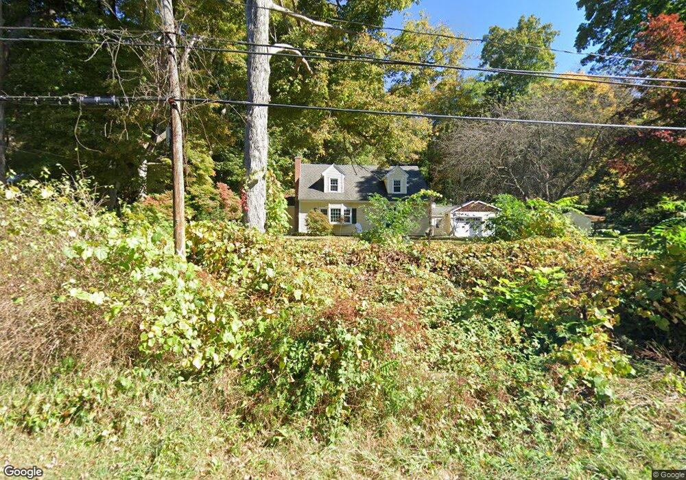 124 Middle Haddam Rd, East Hampton, CT 06424 - photo 1