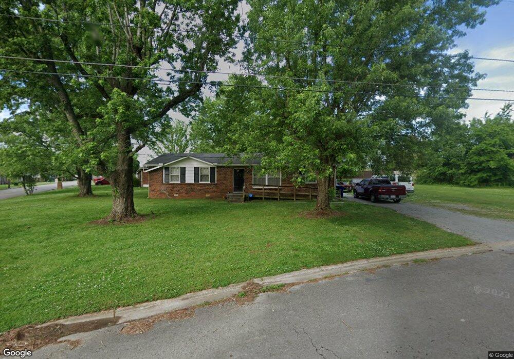 700 Shoma Dr, Shelbyville, TN 37160 - photo 1