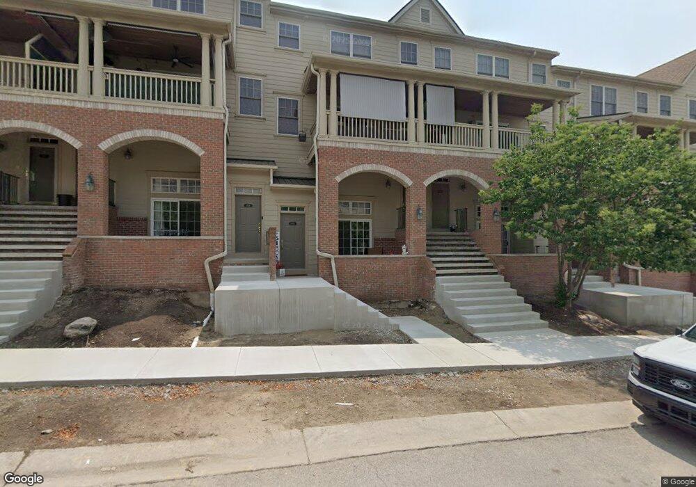 3924 Forester Blvd unit 5, 114, Auburn Hills, MI 48326 - photo 1