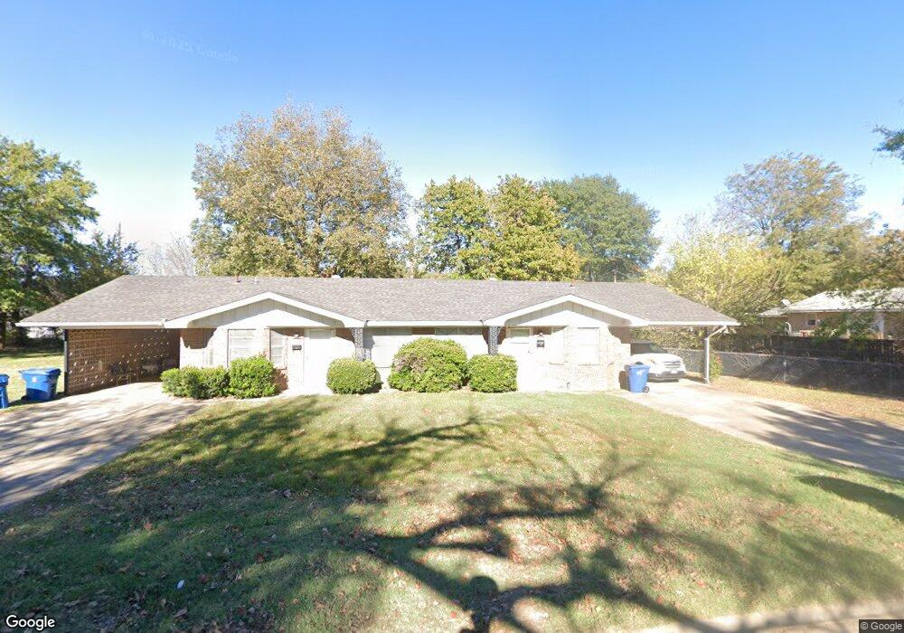 907 E Miami Ave, McAlester, OK 74501 - photo 1