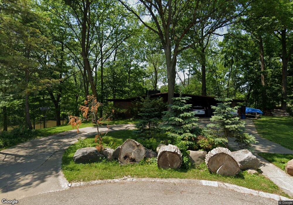 2610 Nolen Dr, Flint, MI 48504 - photo 1