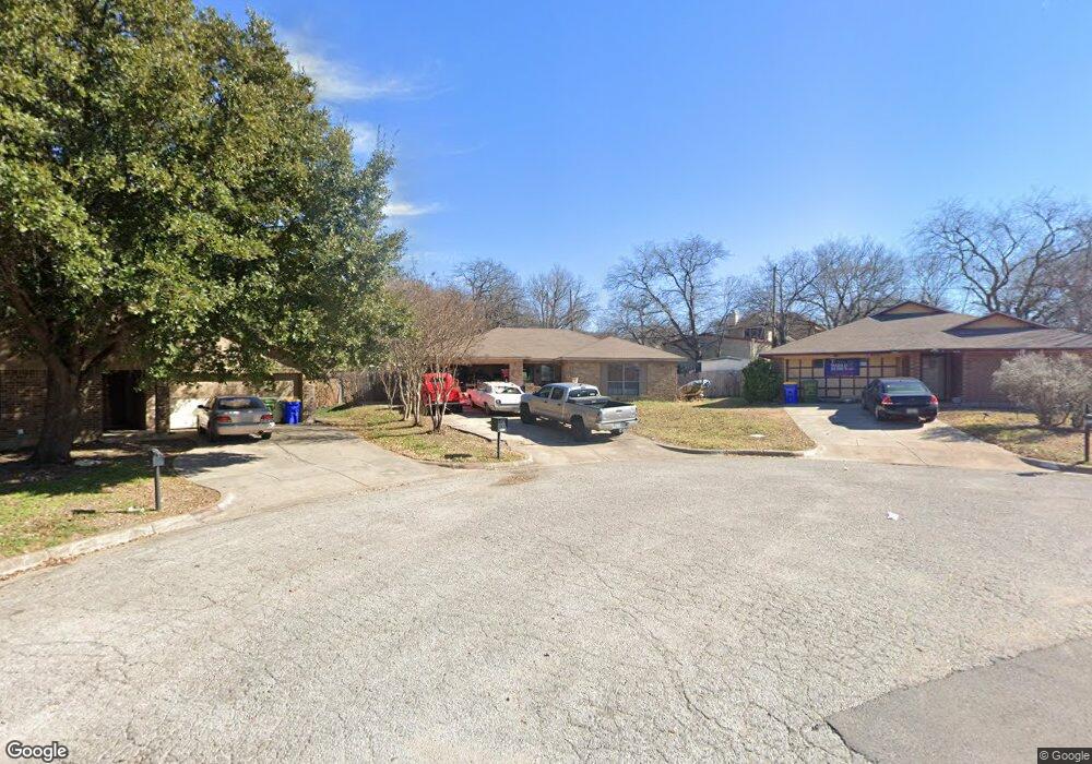 8541 James Ct, Fort Worth, TX 76108 - photo 1