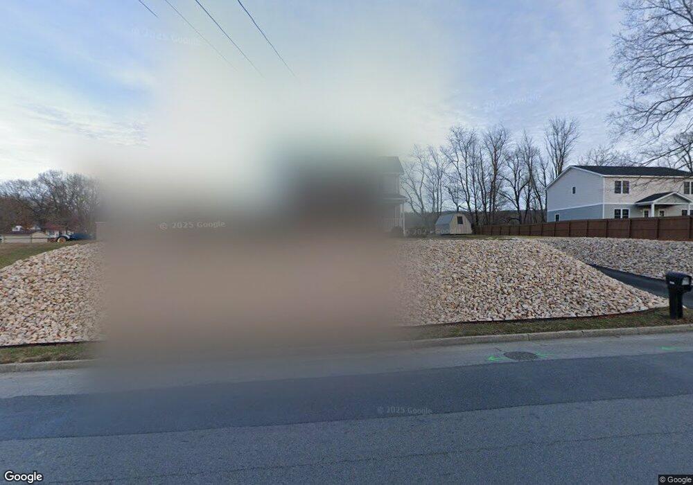 1730 N Delphine Ave, Waynesboro, VA 22980 - photo 1