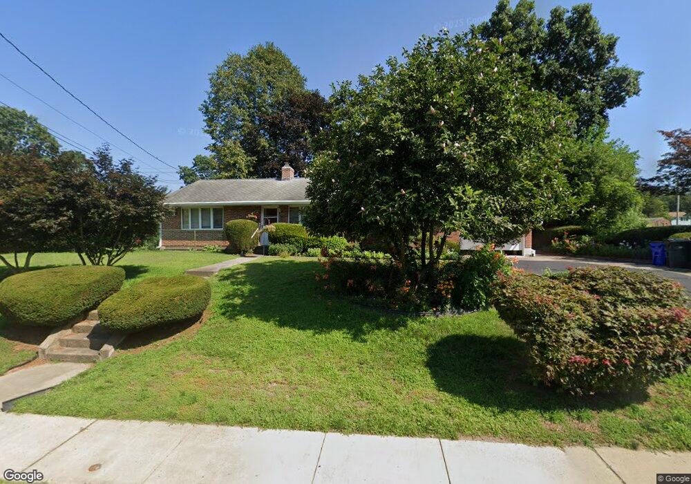 35 Coolidge St, Windsor Locks, CT 06096 - photo 1