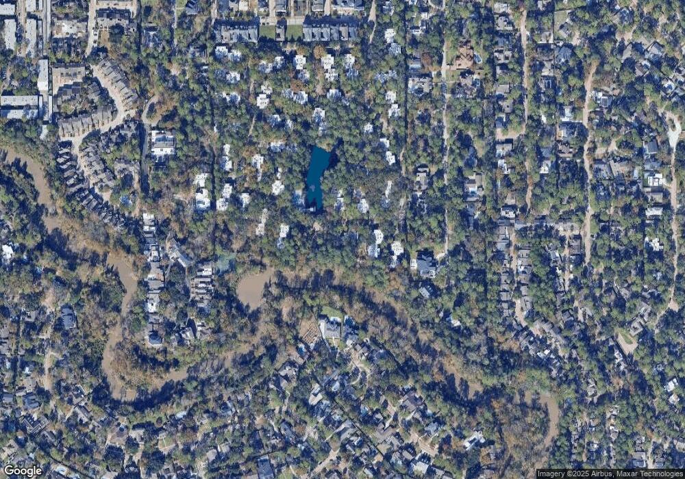 256 Litchfield Ln, Houston, TX 77024 - photo 1