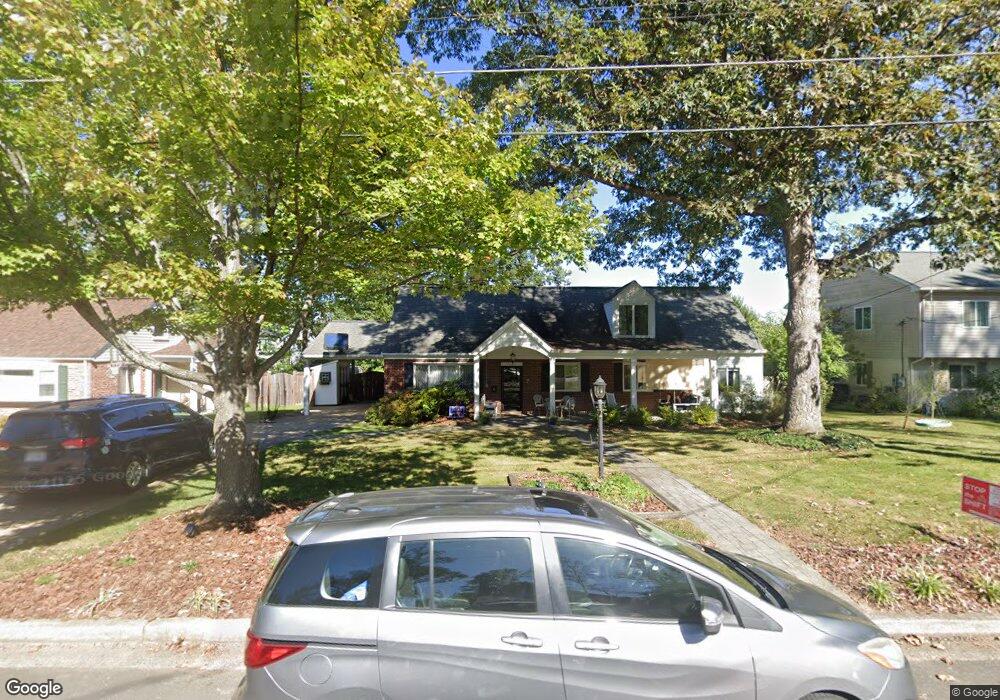 7220 Tod St, Falls Church, VA 22046 - photo 1