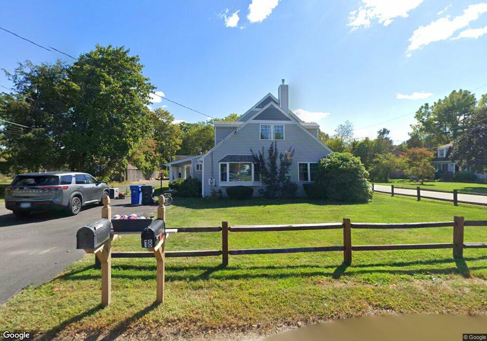 18 Tower Hill Rd, Cumberland, RI 02864 - photo 1