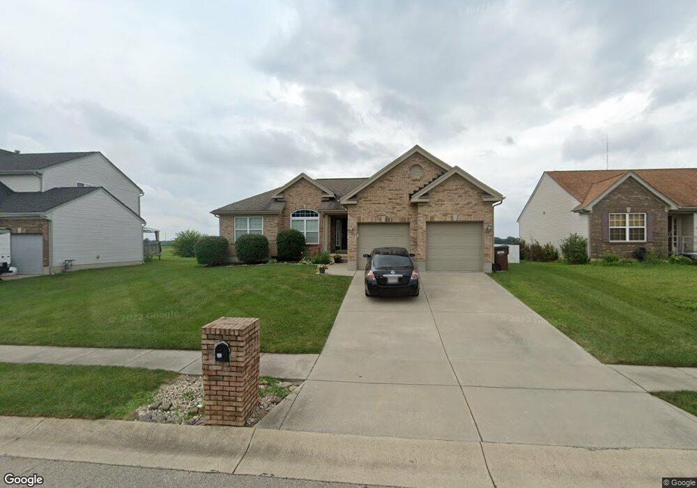 612 Jodee Dr, Xenia, OH 45385 - photo 1