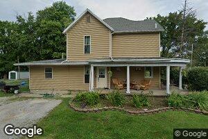 702 N 8th St, Marshall, IL 62441