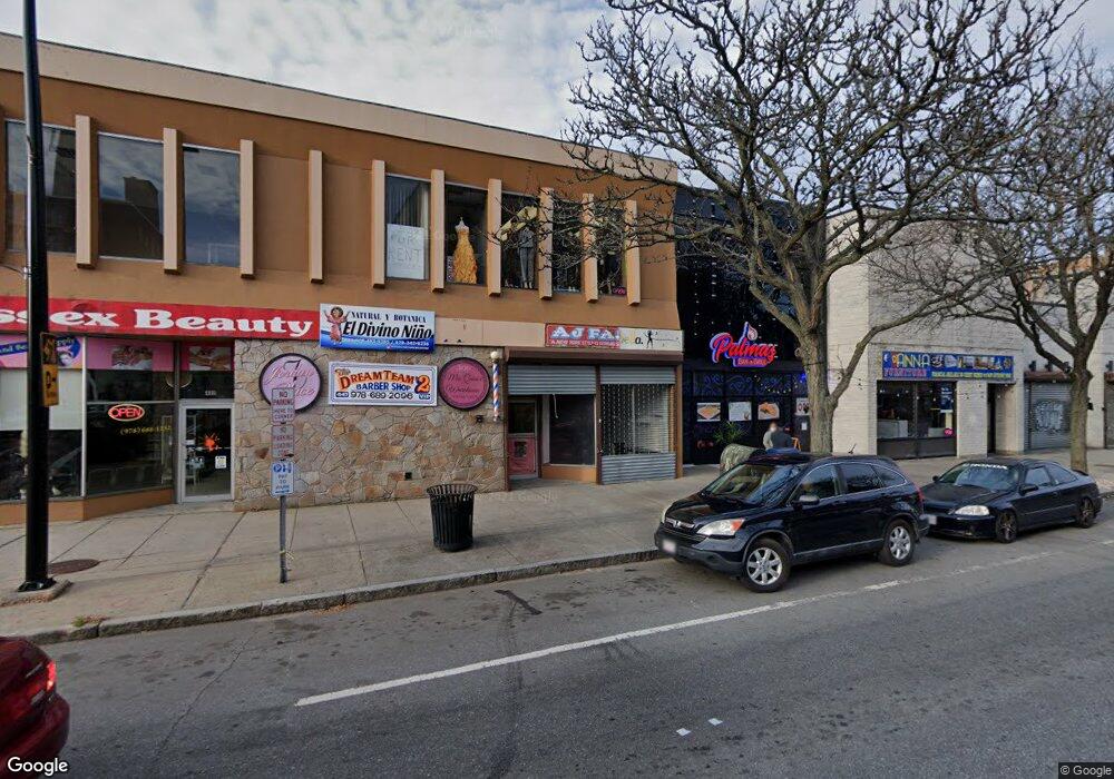 447 Essex St unit 204, Lawrence, MA 01840 - photo 1