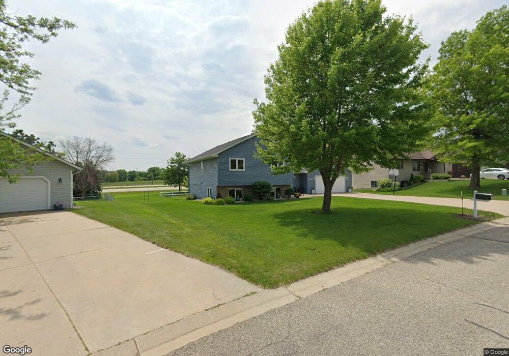 906 Larson Dr, Zumbrota, MN 55992 - photo 1