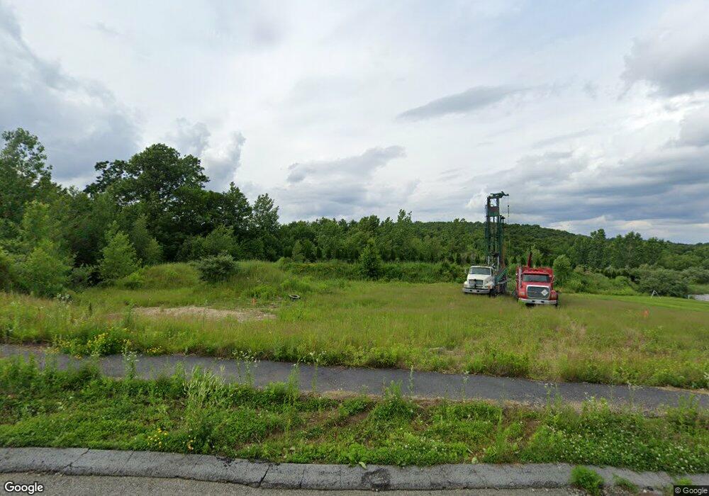 31 Hycrest Rd, Charlton, MA 01507 - photo 1