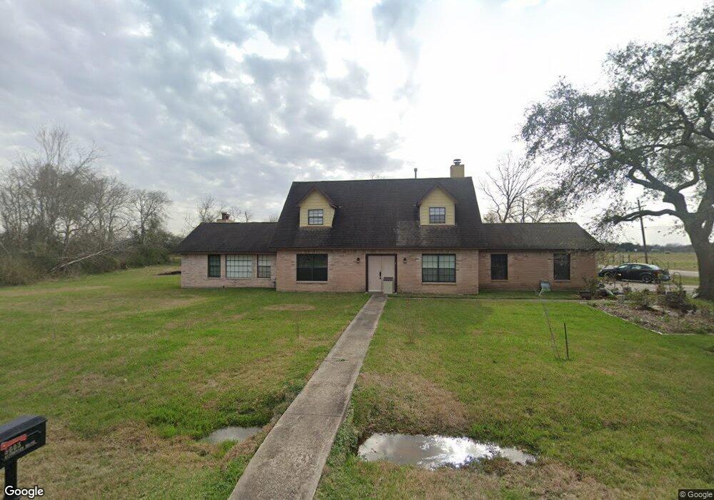 5003 Riverview Dr, Alvin, TX 77511 - photo 1