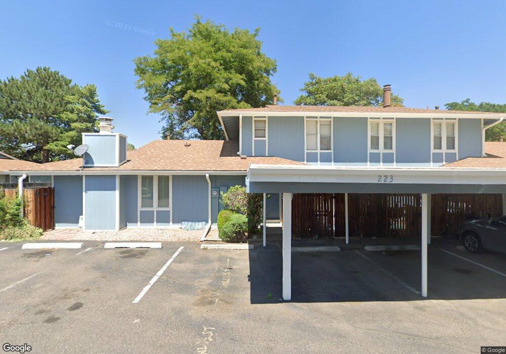 223 S Newark Cir, Aurora, CO 80012 - photo 1