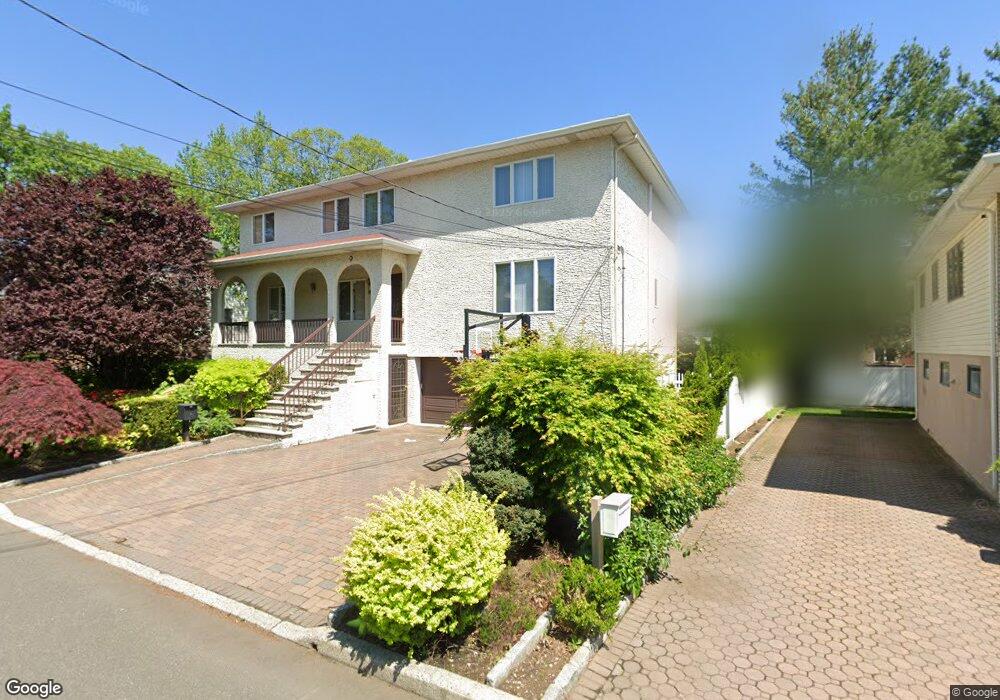 10 7th St, Englewood Cliffs, NJ 07632 - photo 1