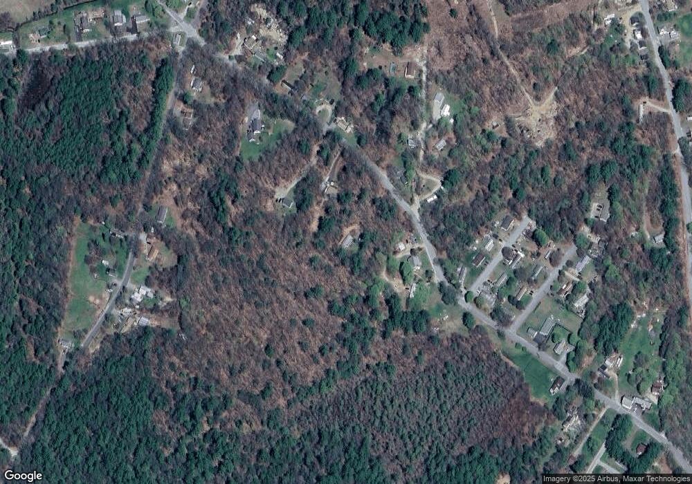 96 Elm St, Winchester, NH 03470 - photo 1