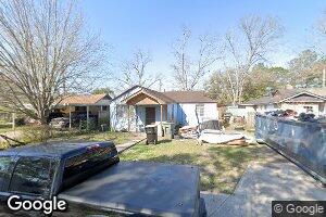 1017 Bowden St, Savannah, GA 31415