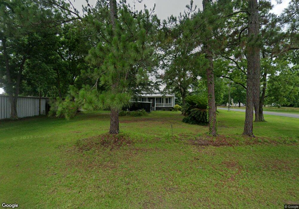 143 N Broad St, Doerun, GA 31744 - photo 1