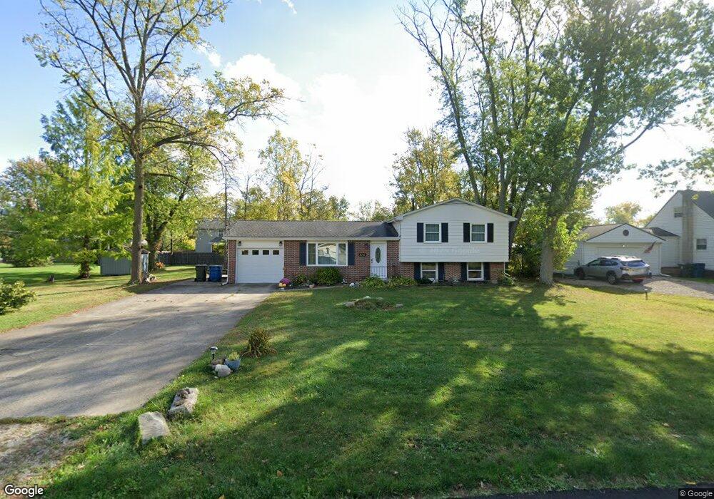 525 Lafayette Blvd, Sheffield Lake, OH 44054 - photo 1