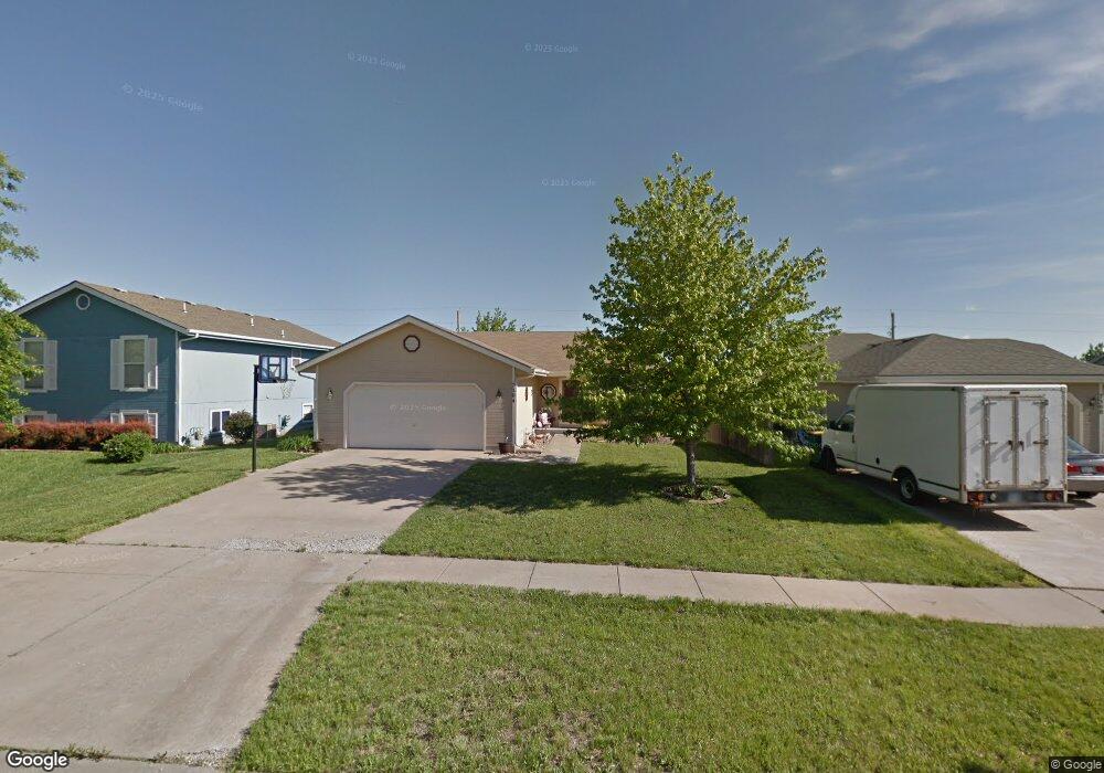 7304 SW 24th St, Topeka, KS 66614 - photo 1