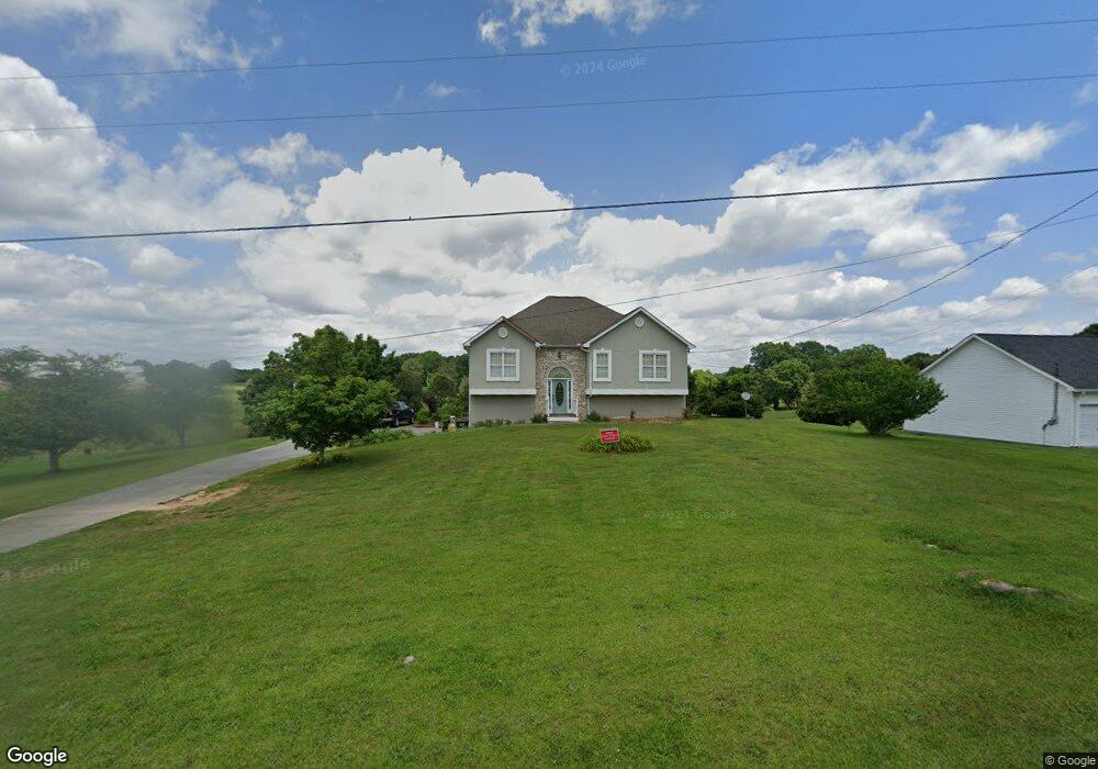 570 Owens Chapel Rd SE, Calhoun, GA 30701 - photo 1