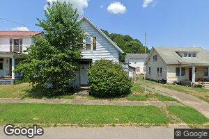 558 Palmer St, Middleport, OH 45760