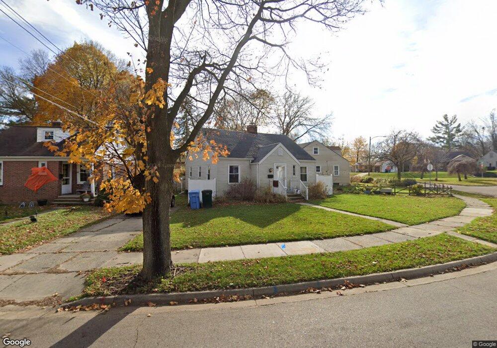 630 Pacific Ave, Lansing, MI 48910 - photo 1