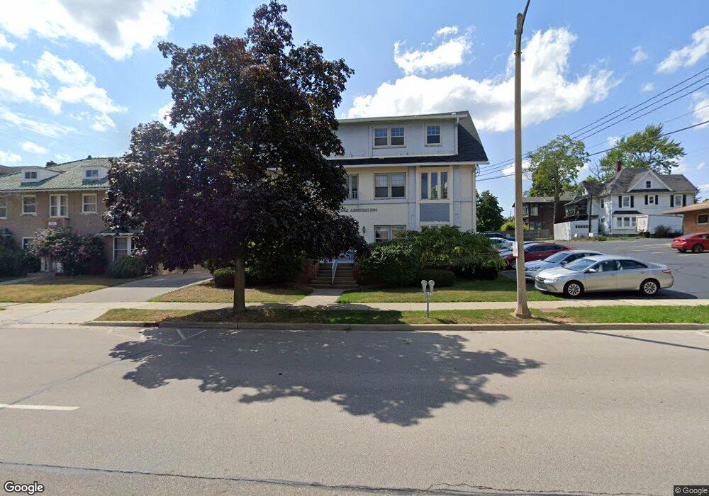 221 N Walnut St, Lansing, MI 48933 - photo 1