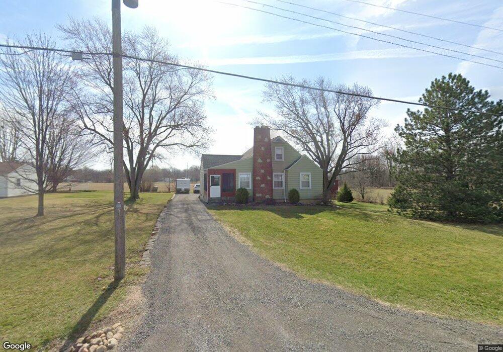 724 N Main St, Bluffton, OH 45817 - photo 1