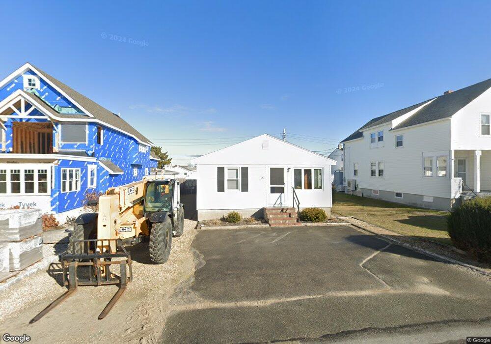 187 Tilton St, Seabrook, NH 03874 - photo 1