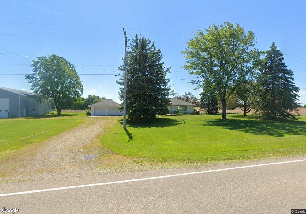 5520 N State Rd, Owosso, MI 48867 - photo 1