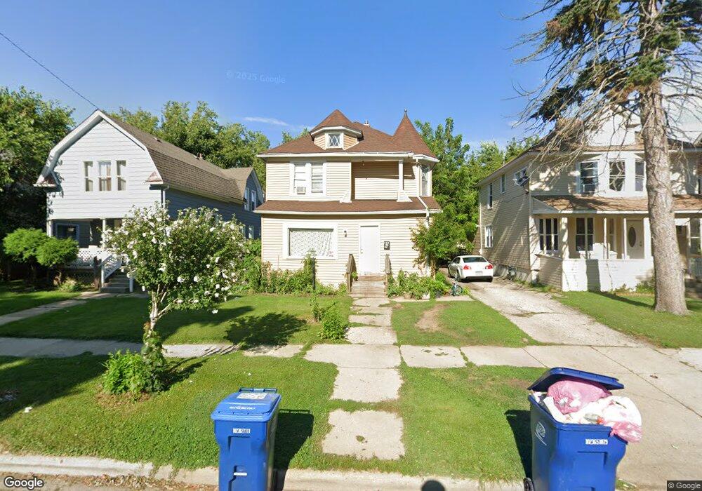 828 Hickory St, Waukegan, IL 60085 - photo 1